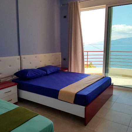 Apartment Of Beautiful Dreams Over The Sea ซารานเดอ ภายนอก รูปภาพ